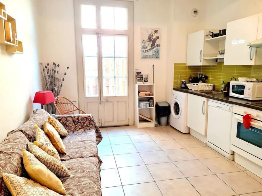 Appartement 4 Voyageurs Avec Terrasse - Wifi 卡尔卡松 外观 照片